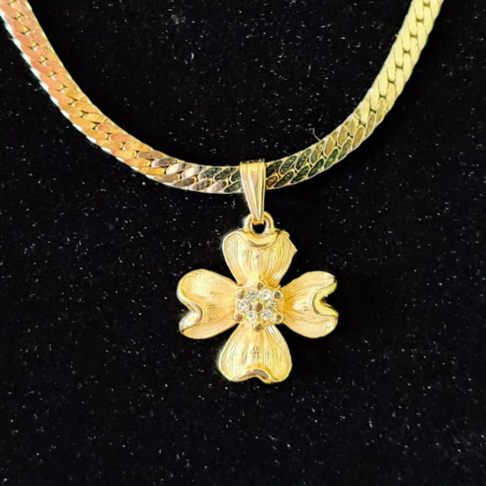Gold Toned Flower Necklace and Earring set